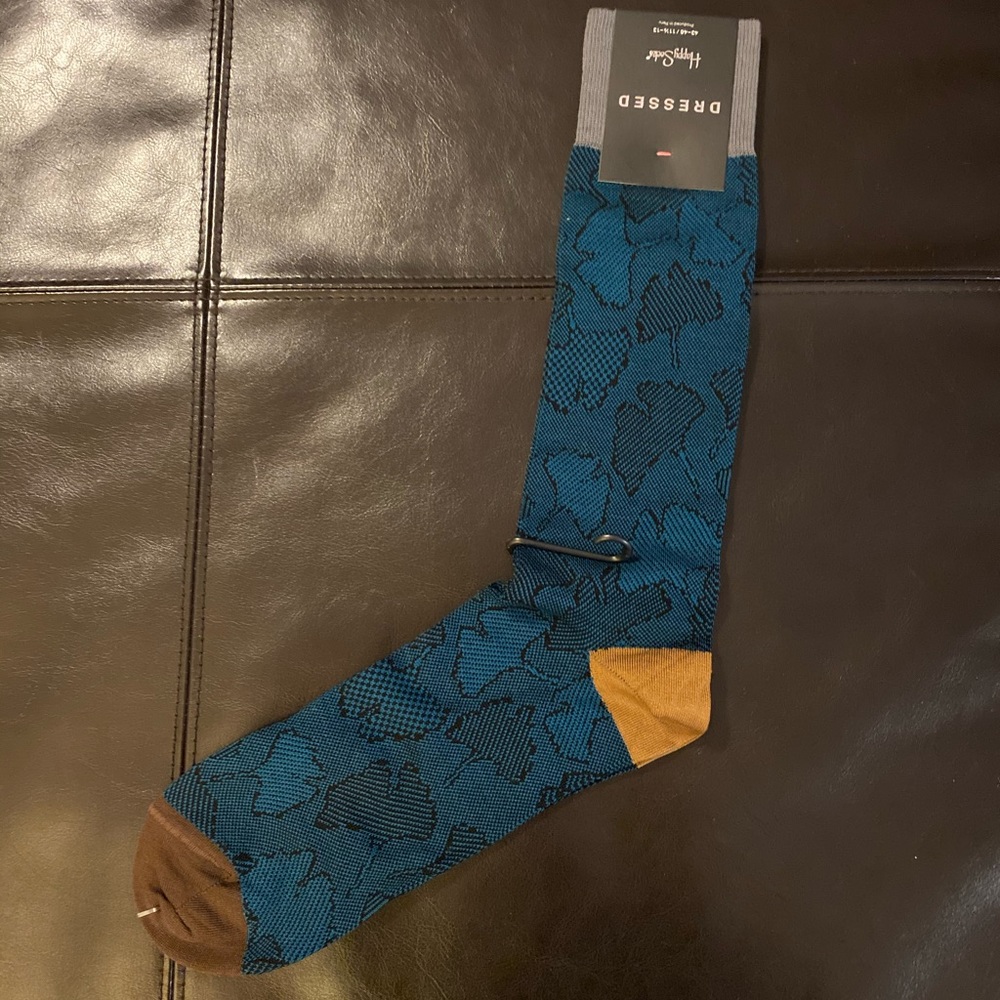 Men’s dress socks size 11.5-13 🛍️ 3/$18 or 🔥 4/$20